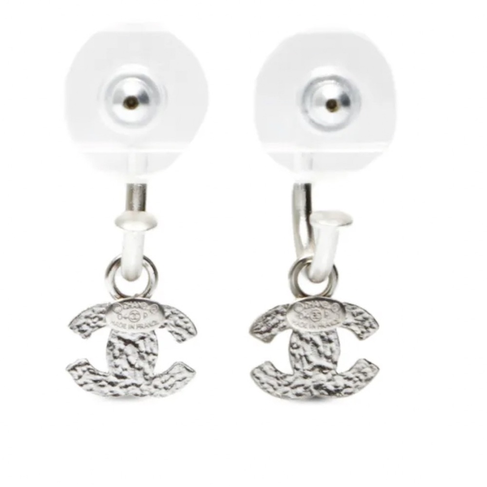 CHANEL Silver and Red CC Hoop Pierced Earrings - Picture 3 of 8